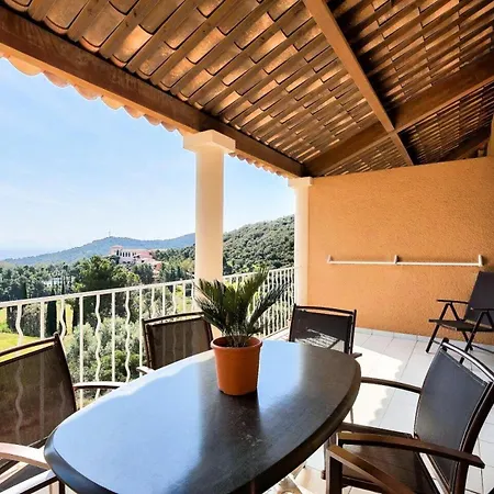 Résidence Le Village De Cap Esterel - Maeva - 2 Pièces 6 Personnes - Sélection Mae-0631